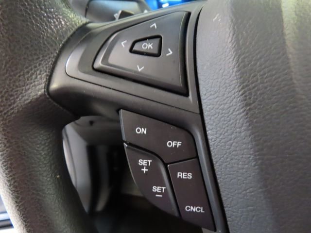 Used 2018 Ford Edge SE FWD image 18