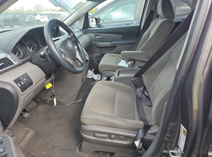 Used 2012 Honda Odyssey EX image 9