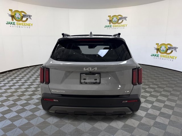 Certified 2023 Kia Sorento X-Line EX AWD/4WD image 9