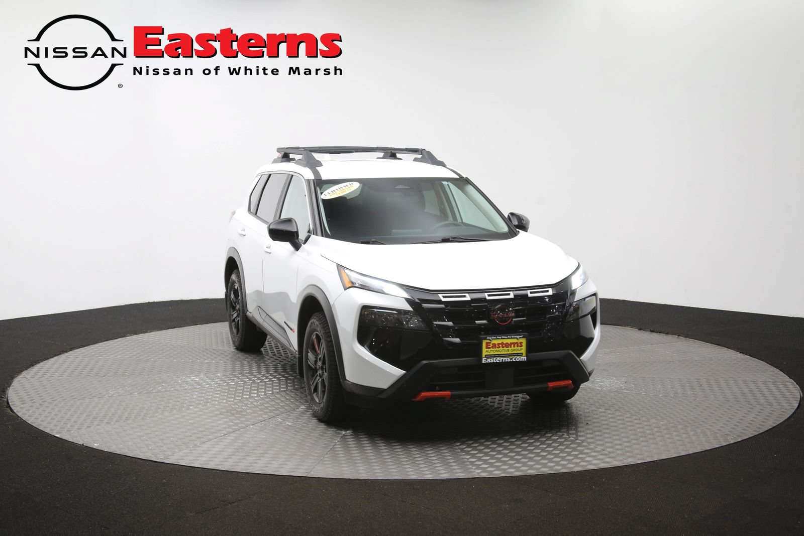 Used 2025 Nissan Rogue SV AWD/4WD image 49