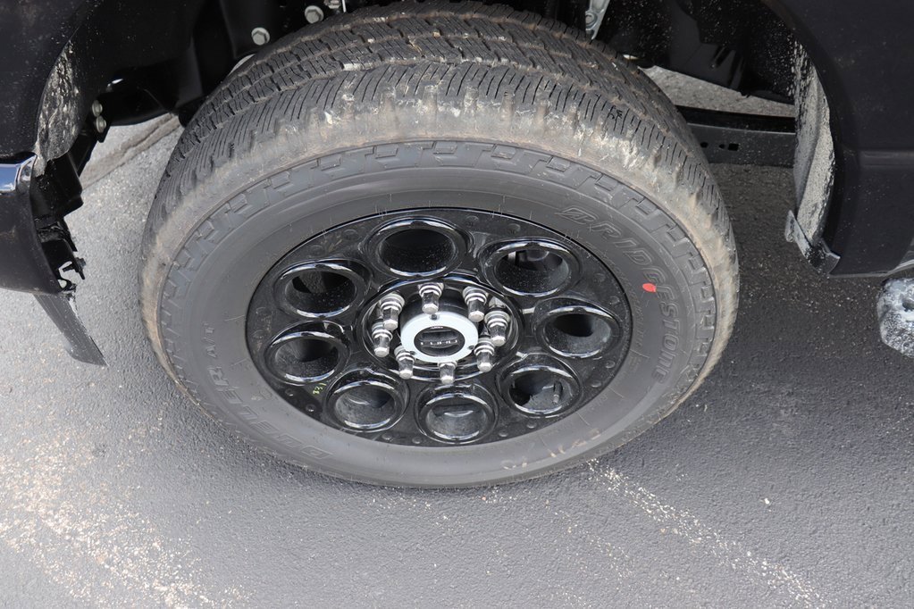 New 2025 Ford F250 Lariat w/ Lariat Ultimate Package image 8