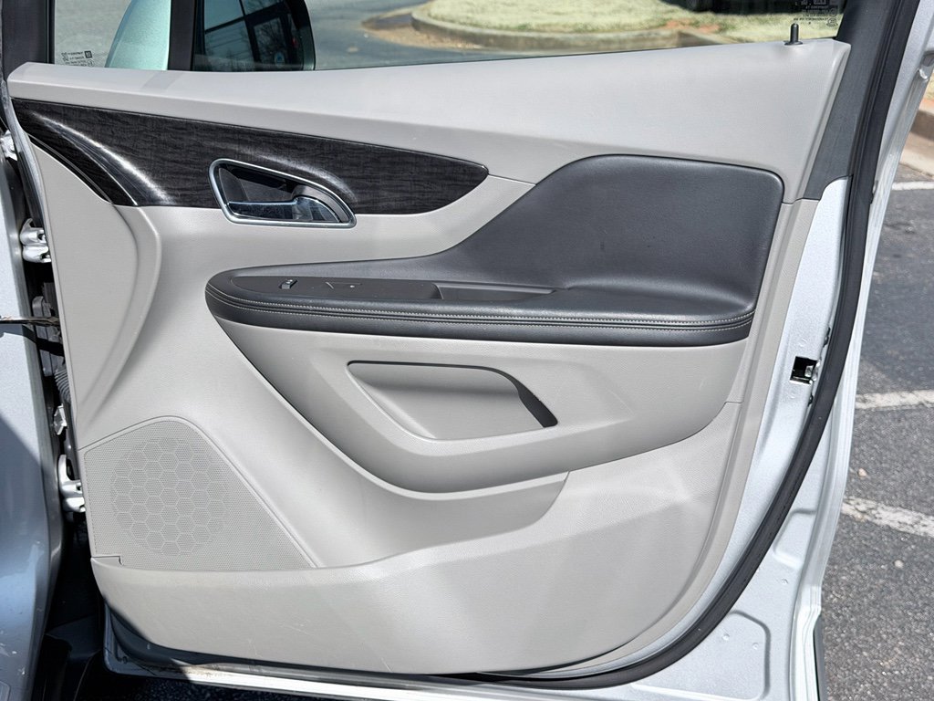 Used 2016 Buick Encore Leather w/ Experience Buick Package image 30