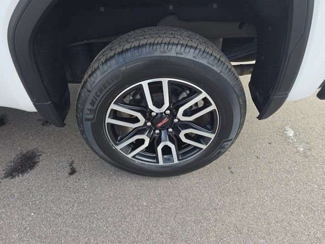 Used 2023 GMC Sierra 1500 AT4 w/ AT4 Premium Package image 29