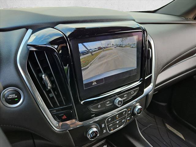 Used 2023 Chevrolet Traverse LT image 13
