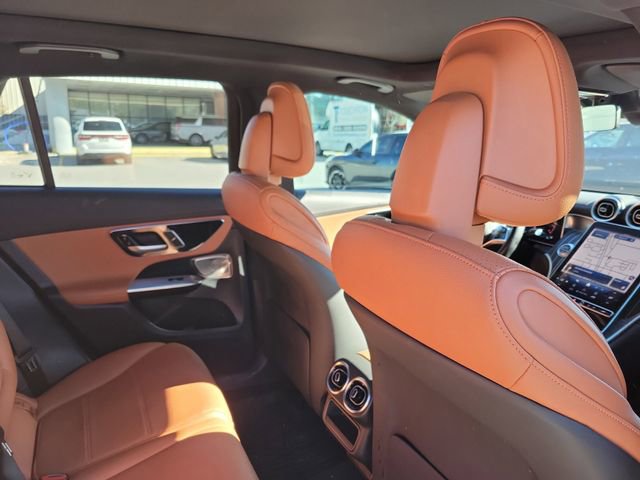 Used 2024 Mercedes-Benz GLC 300 4MATIC image 30