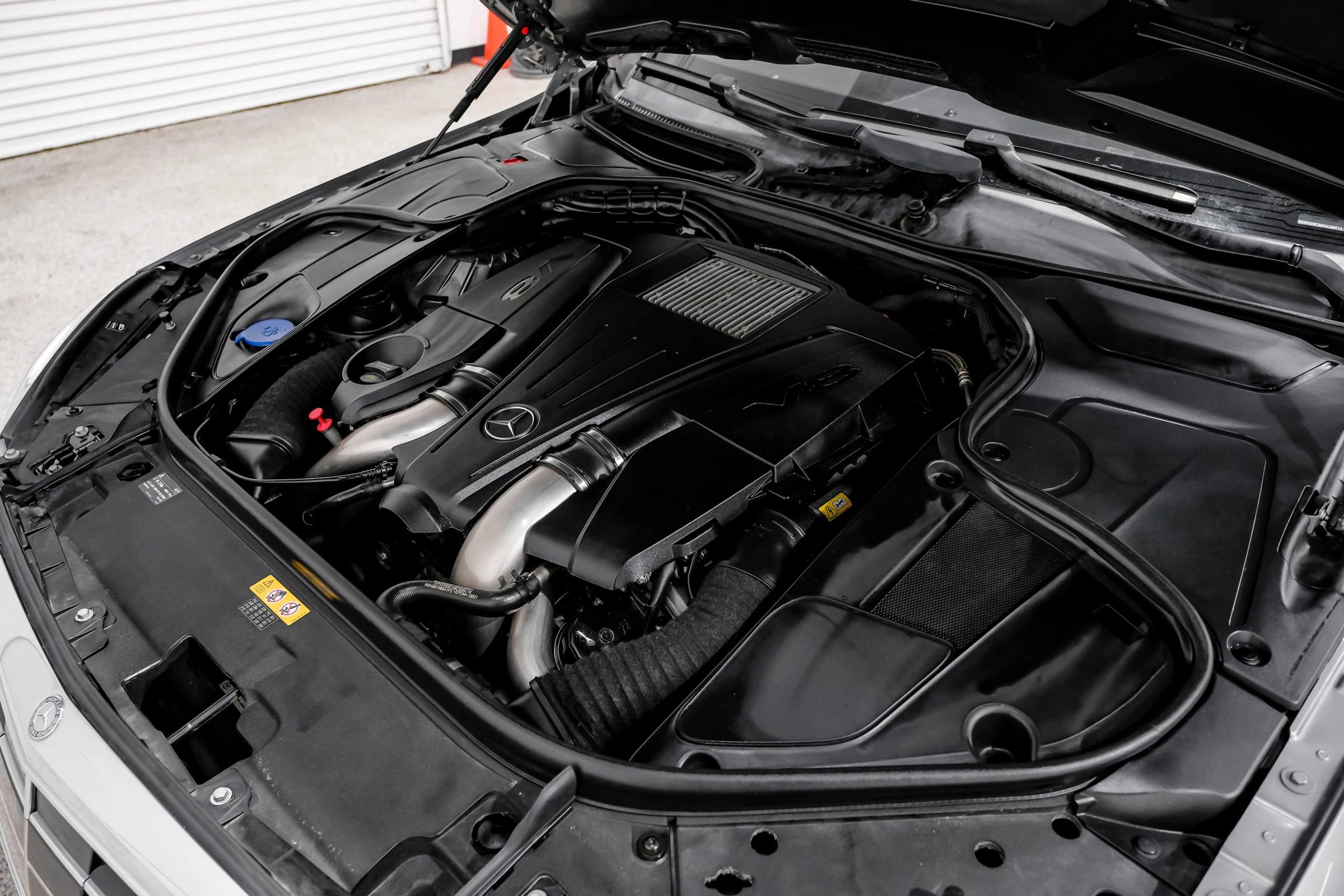 Used 2015 Mercedes-Benz S 550 Sedan w/ Sport Package w/ Sport Package image 57