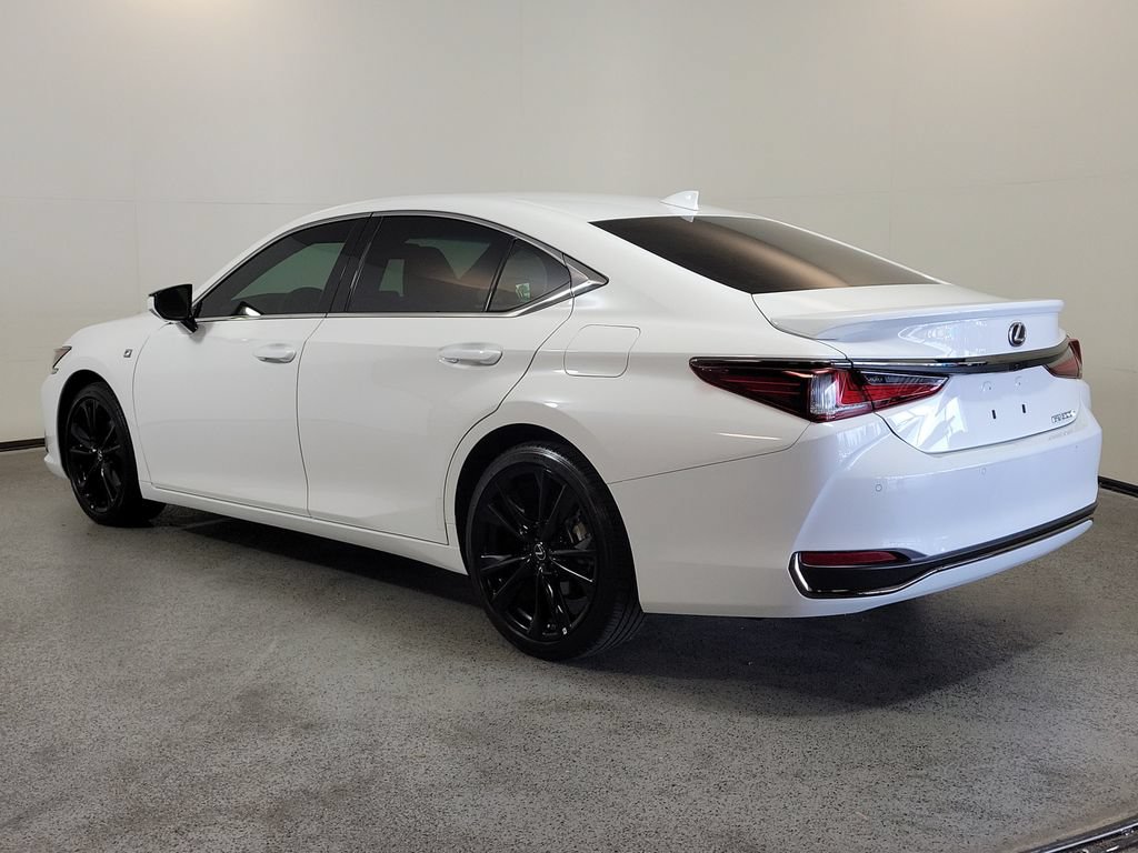 Used 2024 Lexus ES 300h F Sport w/ Accessory Package (Z2) FWD image 5