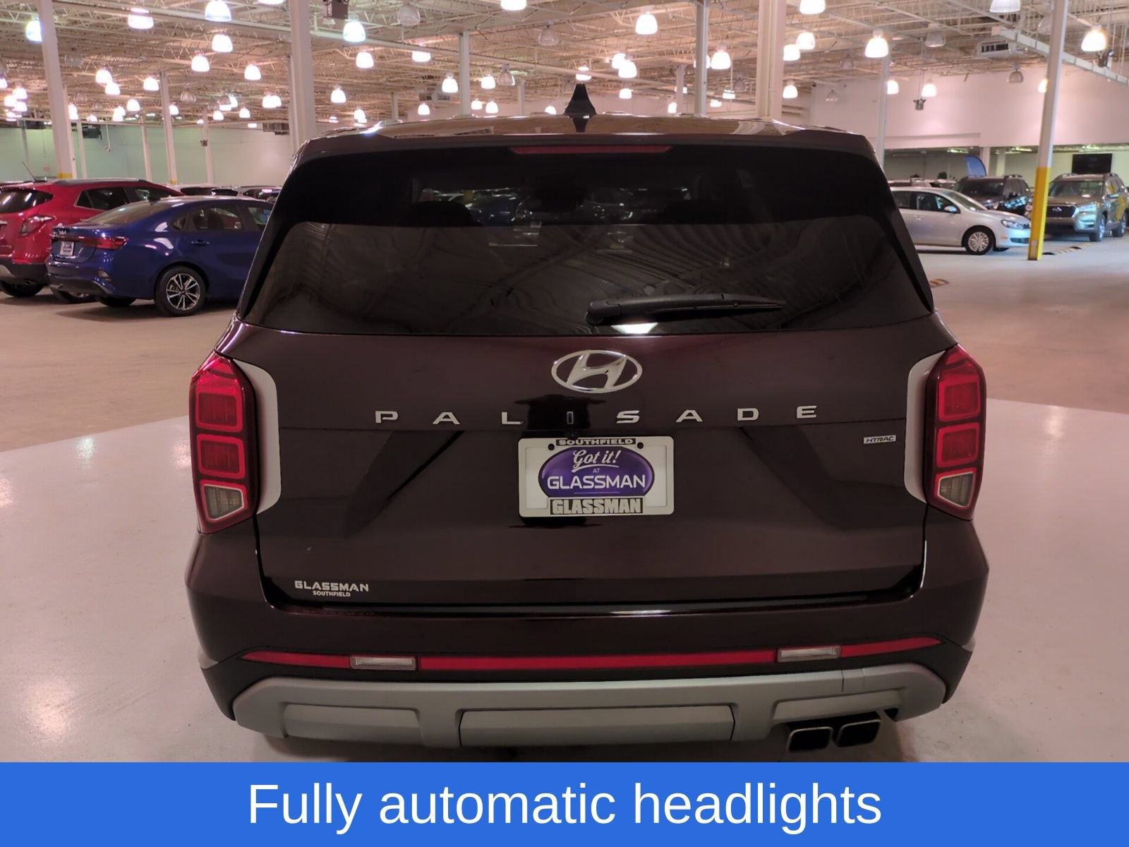 Used 2023 Hyundai Palisade SE AWD/4WD image 4