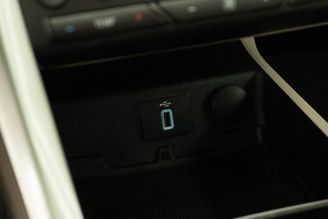 Used 2018 Ford Fusion Energi Platinum image 34