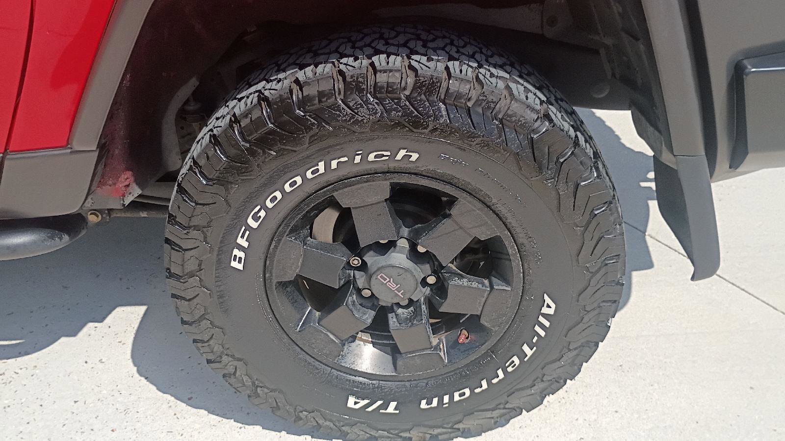 Used 2012 Toyota FJ Cruiser 4WD w/ Trail Teams Special Edition image 23