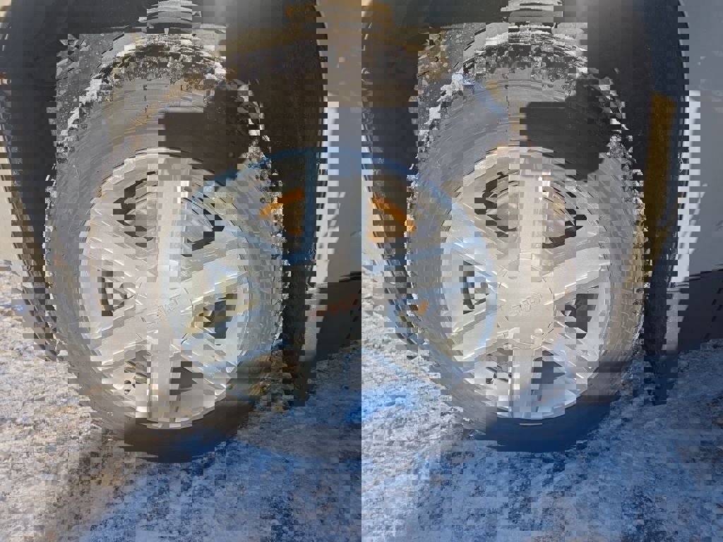 Used 2010 GMC Terrain SLE image 9