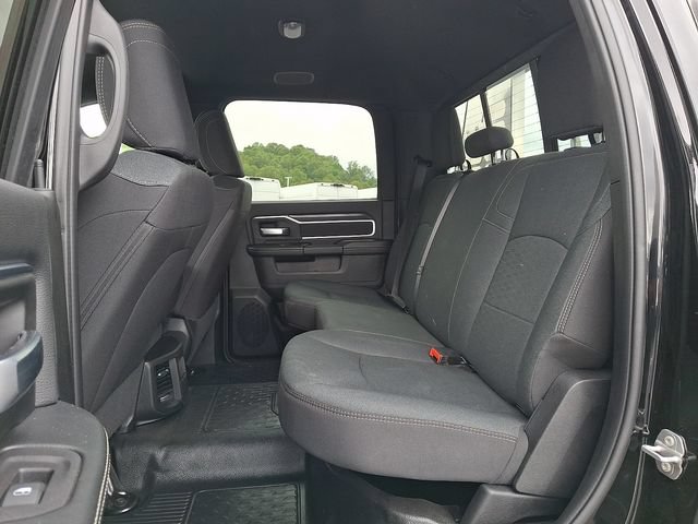 Used 2025 RAM 5500 4x4 Crew Cab image 10