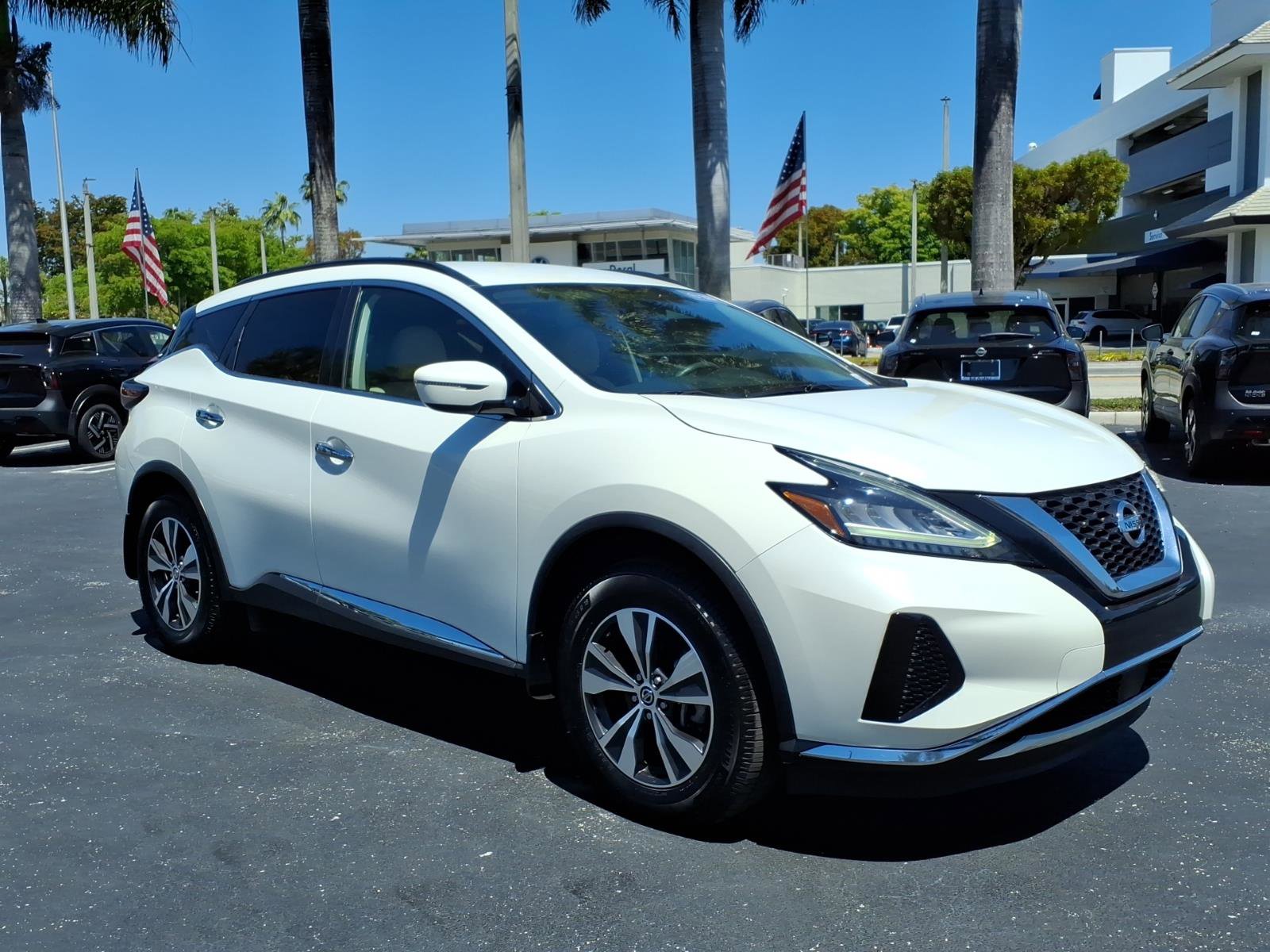 Used 2020 Nissan Murano SV image 16