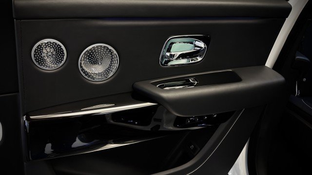 Used 2020 Rolls-Royce Cullinan AWD/4WD image 27