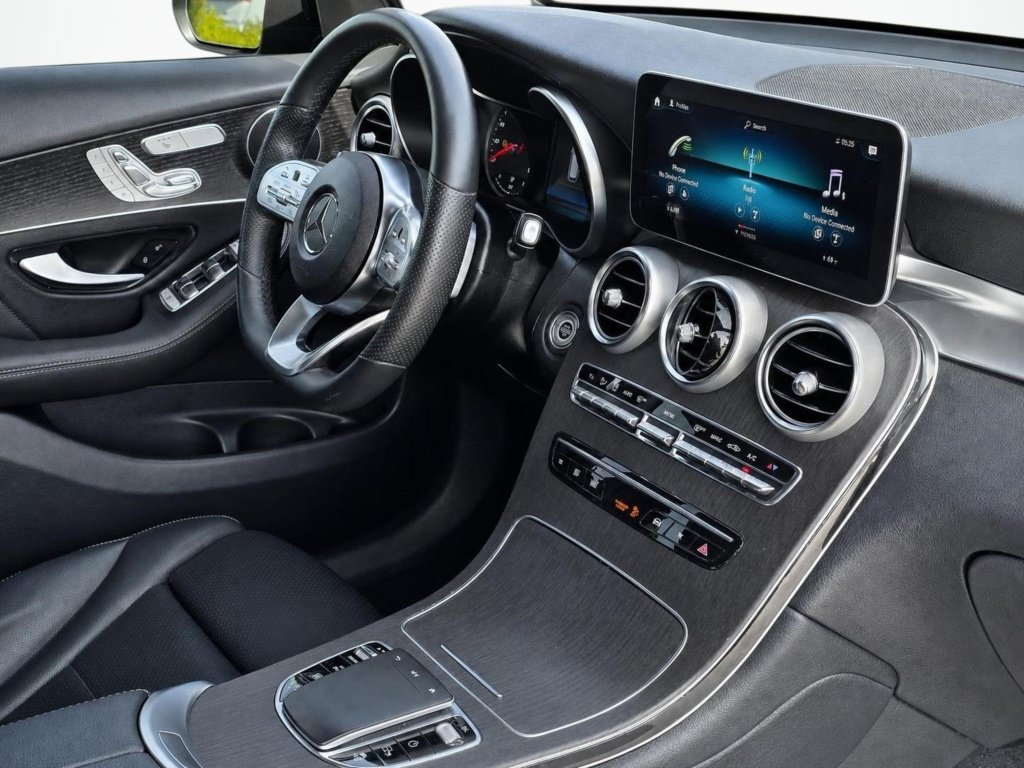 Used 2022 Mercedes-Benz GLC 300 4MATIC image 26