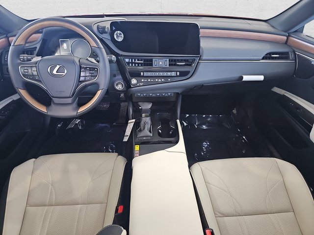New 2025 Lexus ES 350 Ultra Luxury image 9