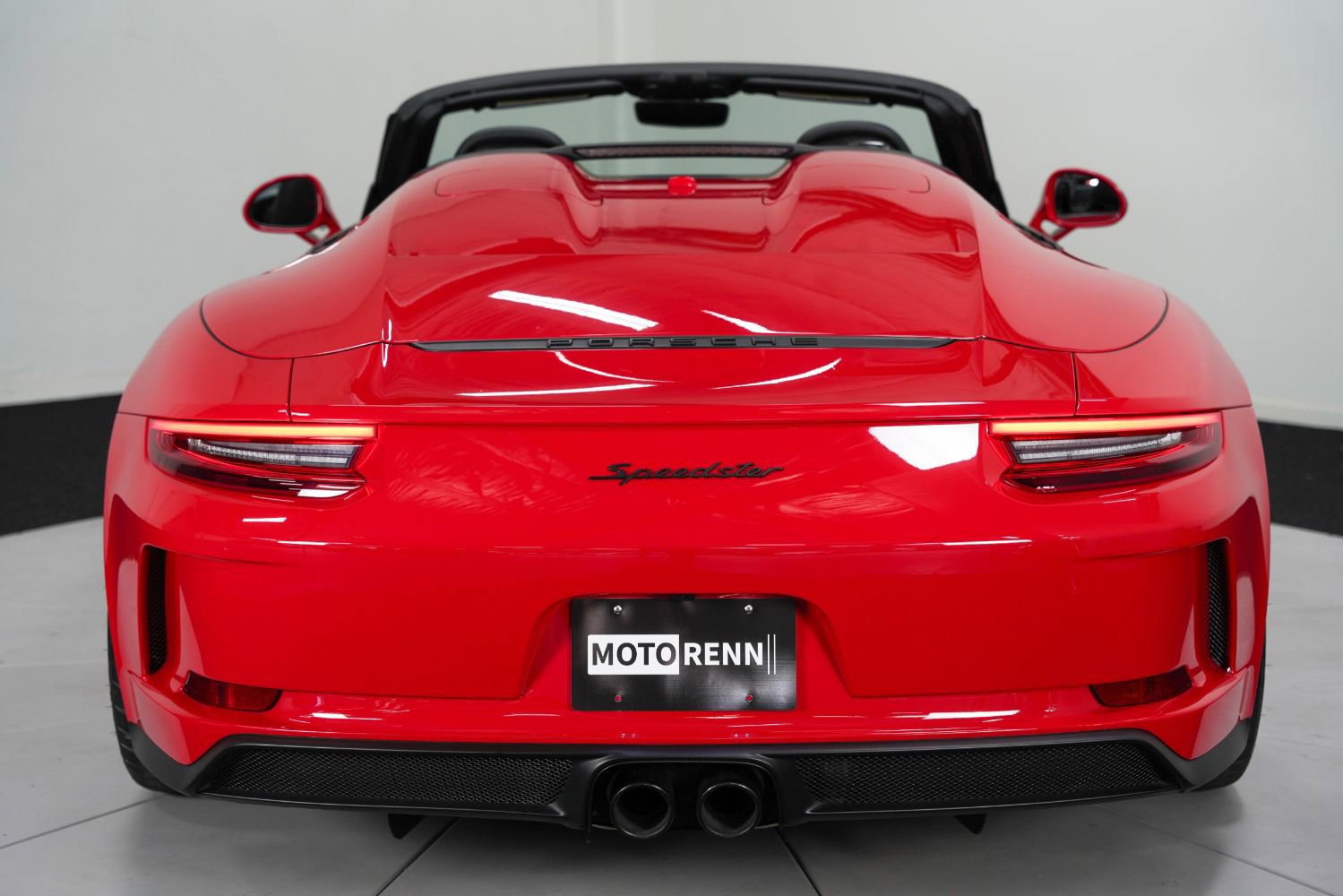 Used 2019 Porsche 911 Speedster RWD image 9