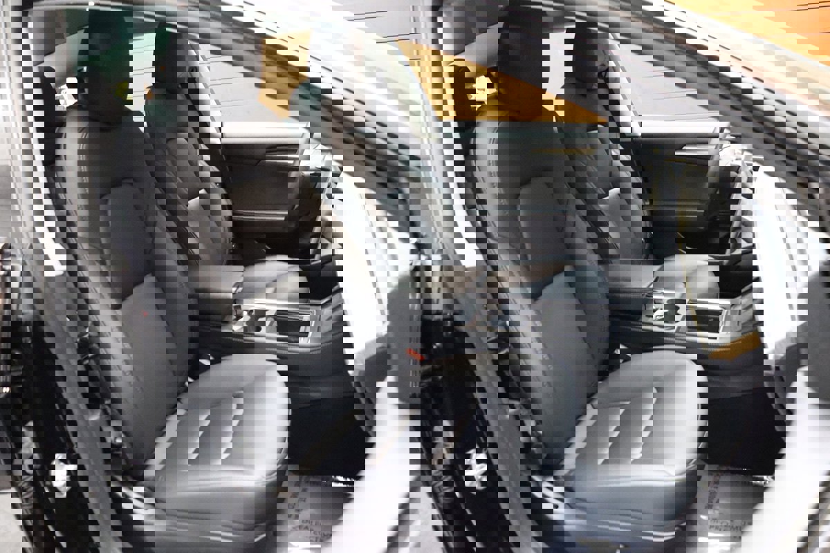 Used 2023 Tesla Model 3 Standard Range image 59