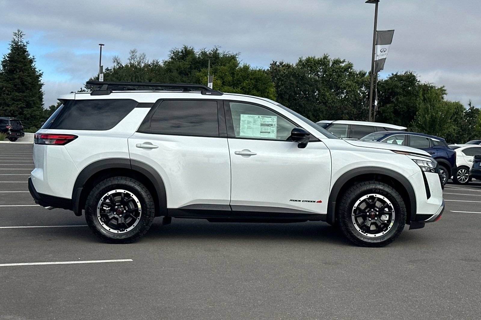 New 2026 Nissan Pathfinder Rock Creek w/ Rock Creek Premium Package AWD/4WD image 3