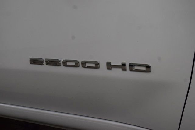 Used 2023 GMC Sierra 2500 Pro w/ Convenience Package image 10