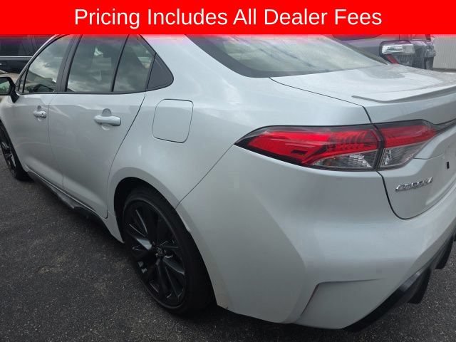 Used 2026 Toyota Corolla SE w/ SE Premium Package FWD image 9