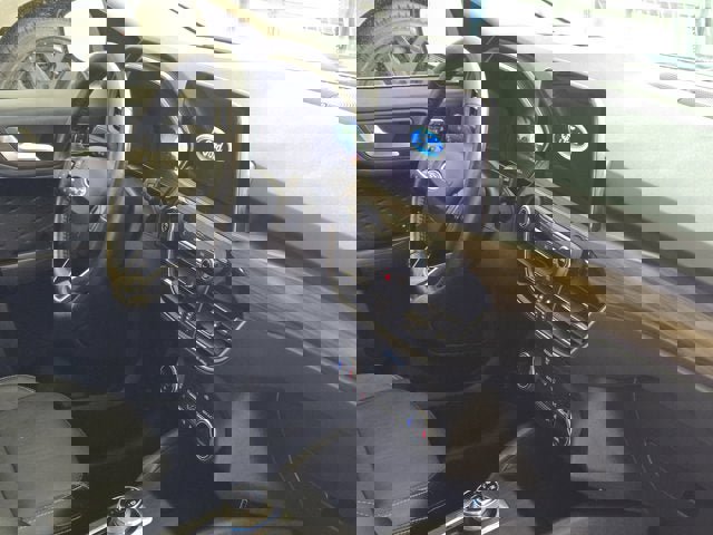 Used 2020 Ford Escape Titanium w/ Titanium Premium Package 2.0 image 5