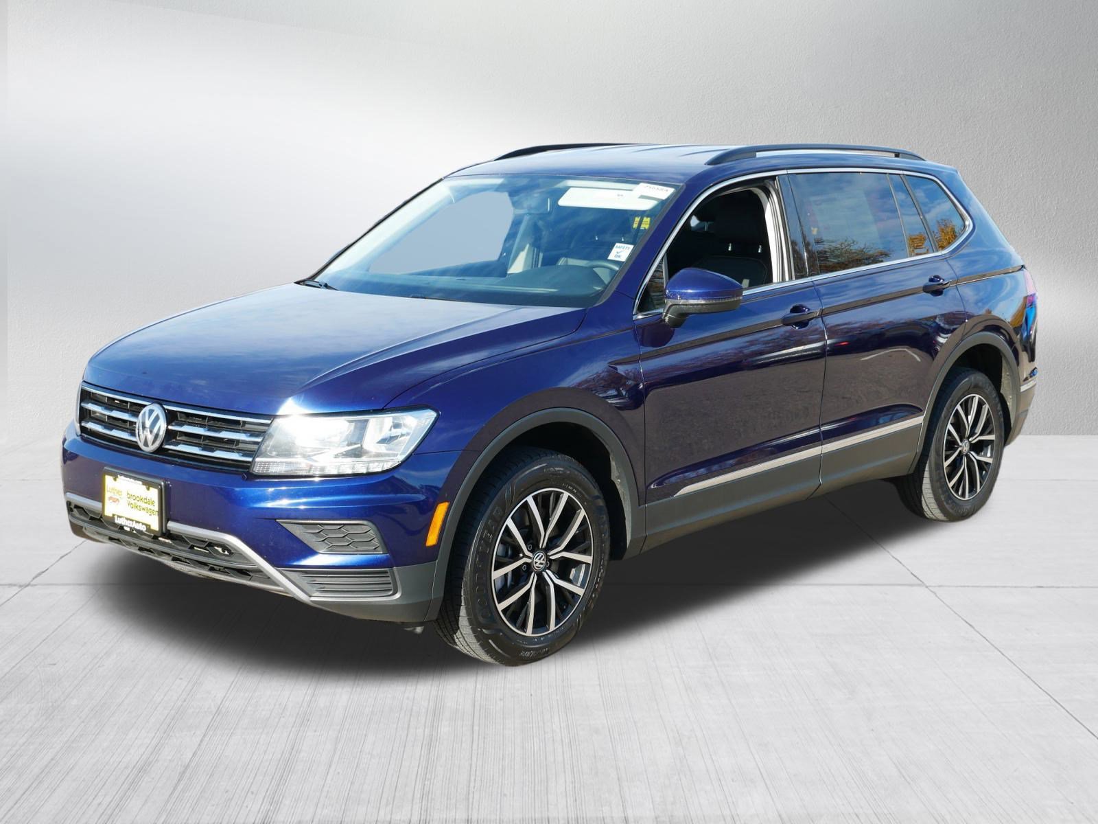 Used 2021 Volkswagen Tiguan SE image 3