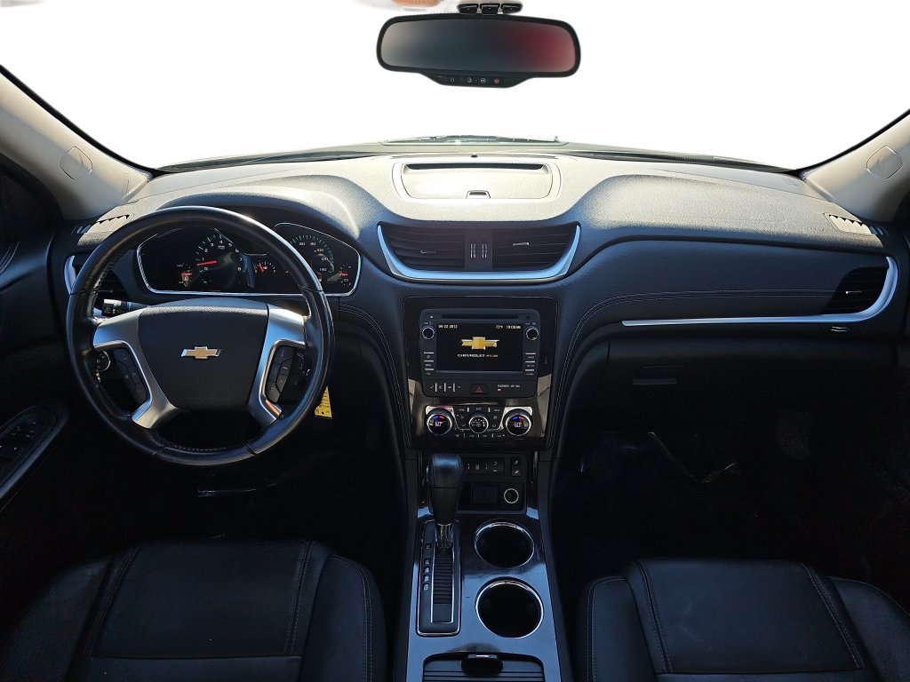 Used 2017 Chevrolet Traverse LT FWD image 13