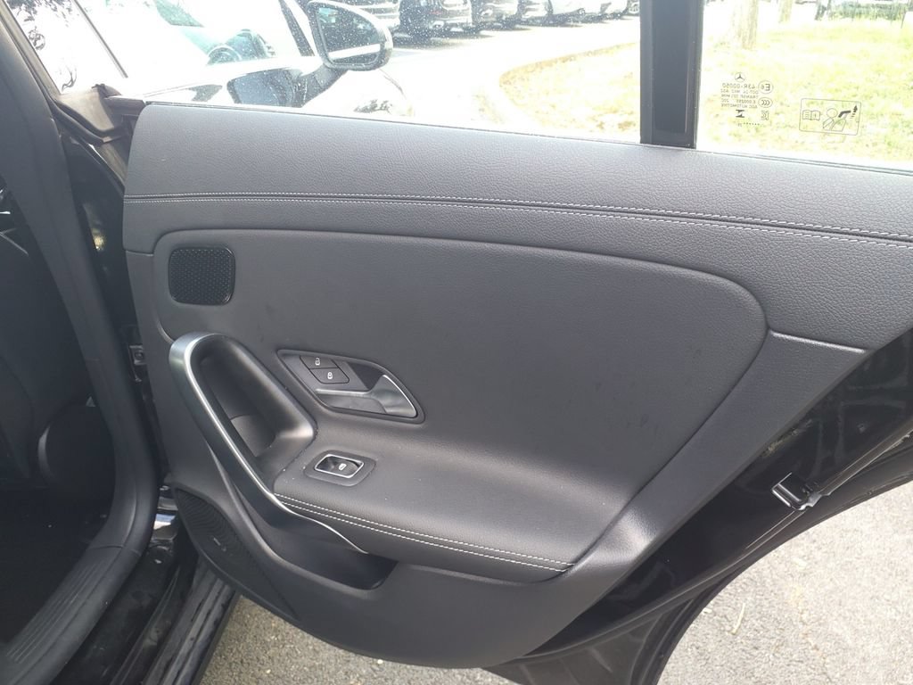 Certified 2025 Mercedes-Benz CLA 250 image 13