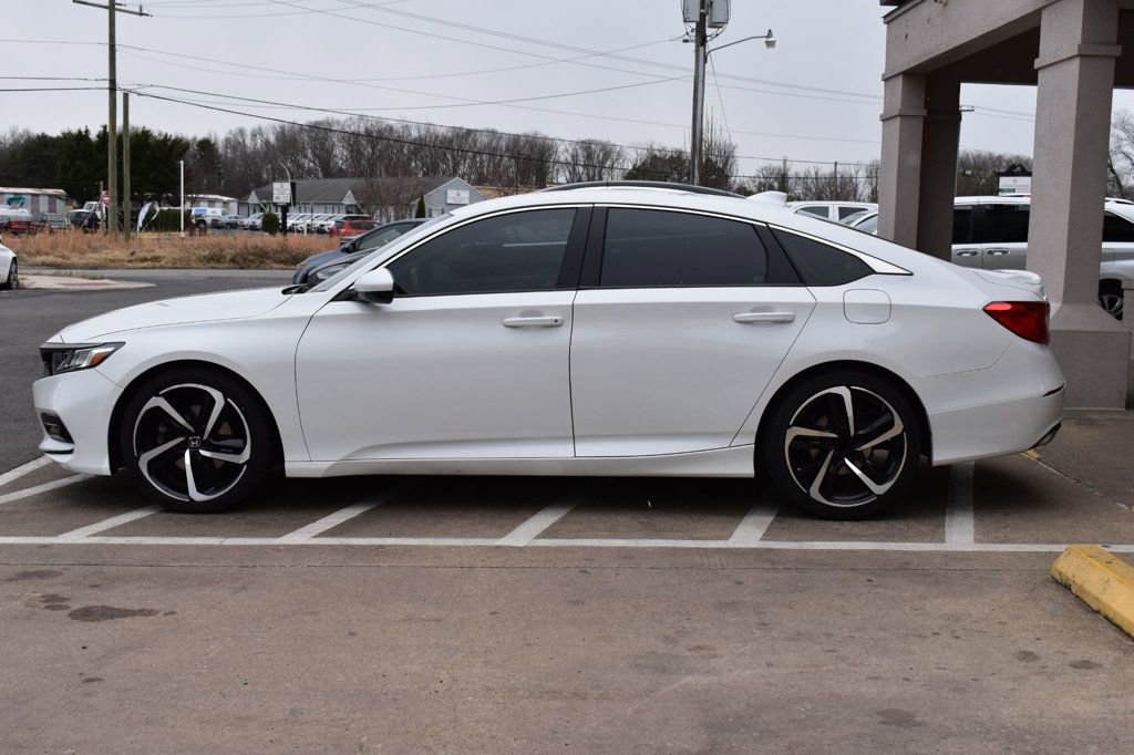 Used 2018 Honda Accord Sport image 5