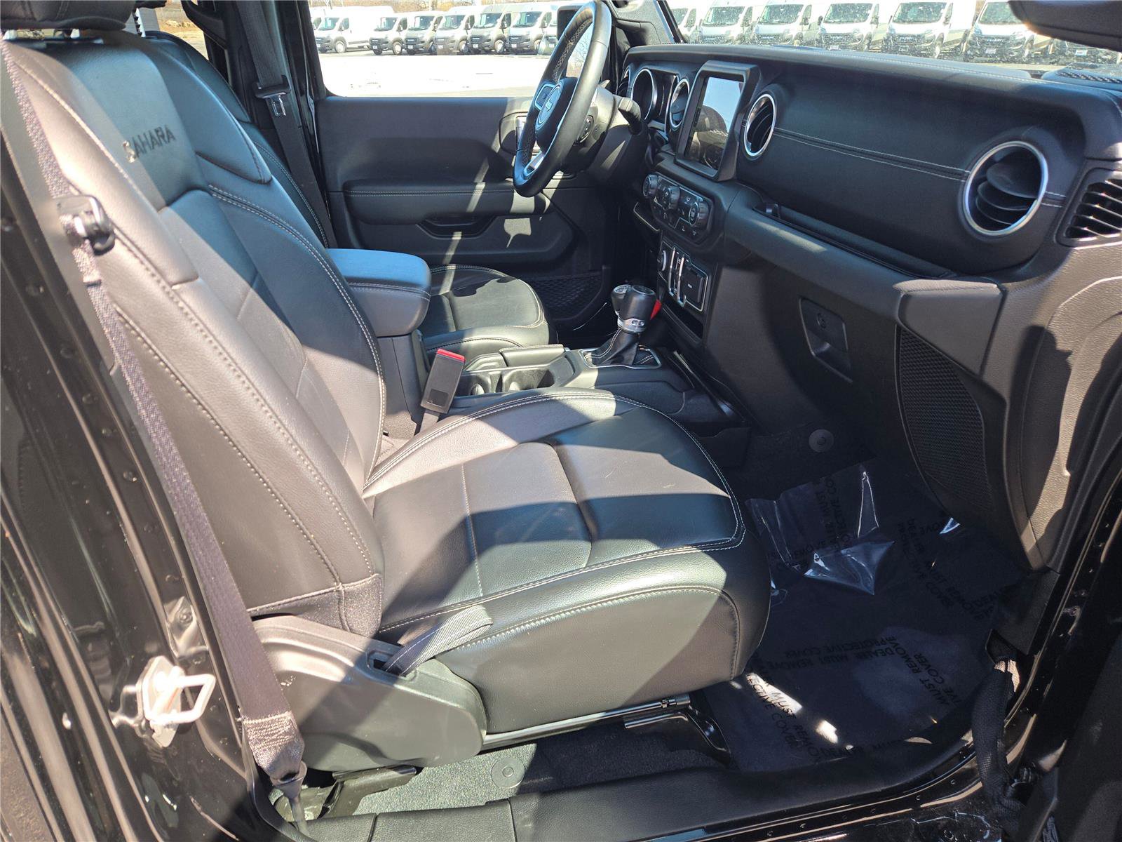 Certified 2023 Jeep Wrangler Sahara w/ Cold Weather Group image 8