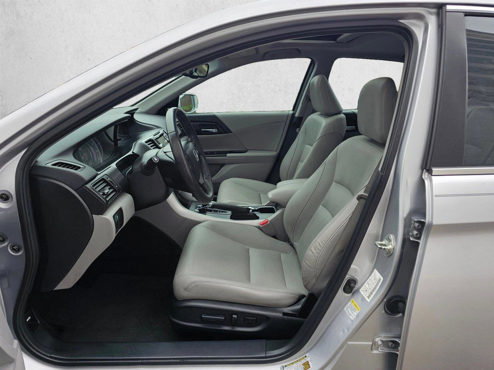 Used 2013 Honda Accord EX-L image 19