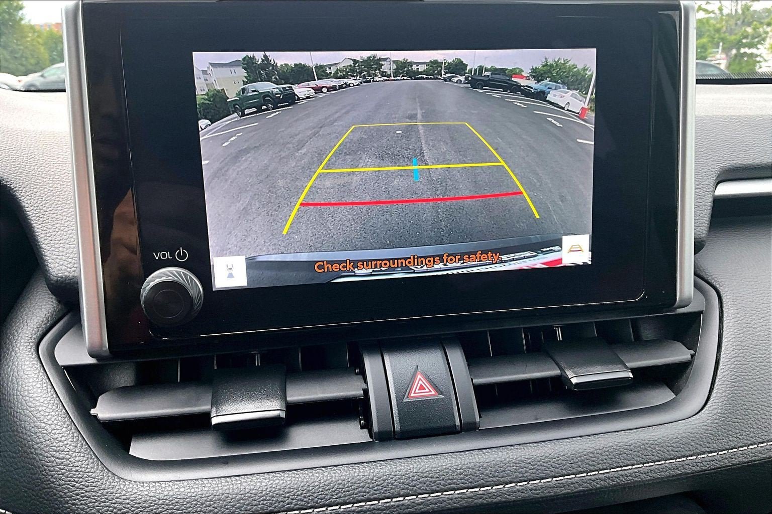 Used 2024 Toyota RAV4 XLE FWD image 20