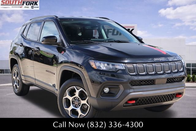 Used 2022 Jeep Compass Trailhawk AWD/4WD image 1