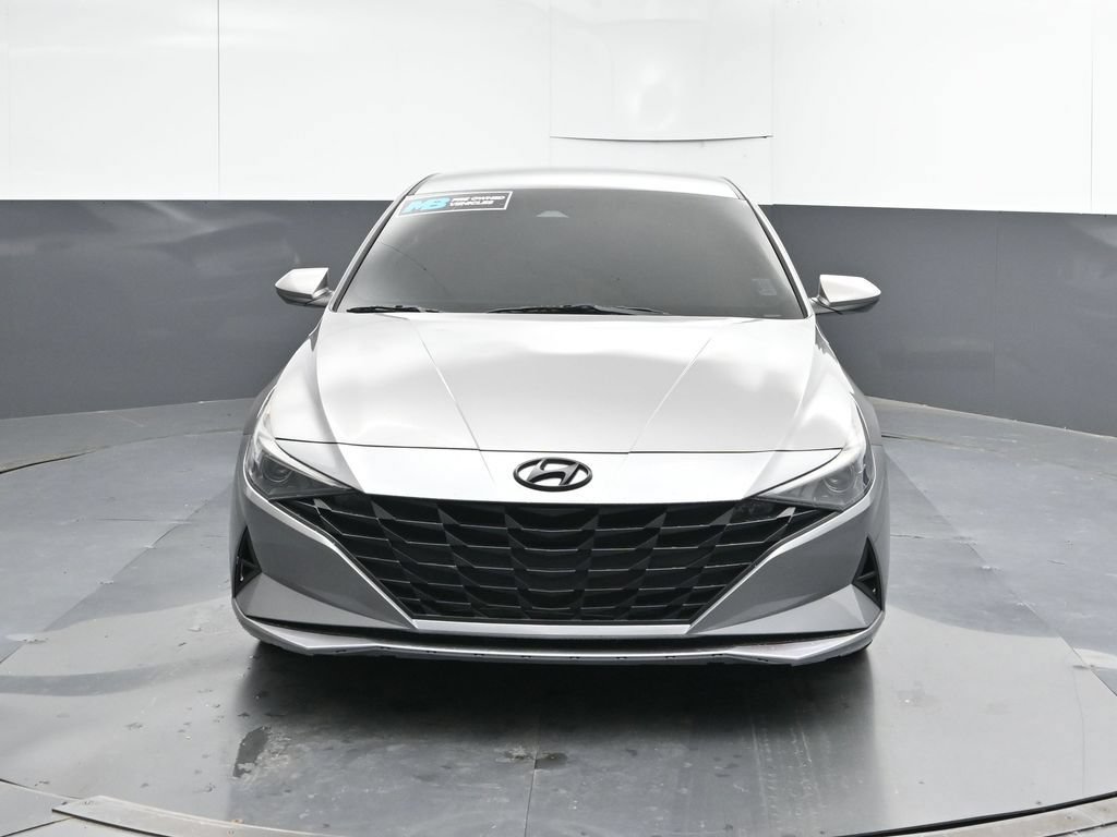 Used 2023 Hyundai Elantra SEL w/ Cargo Package FWD image 8