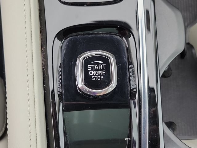 Used 2024 Volvo S90 T8 Ultimate AWD/4WD image 31