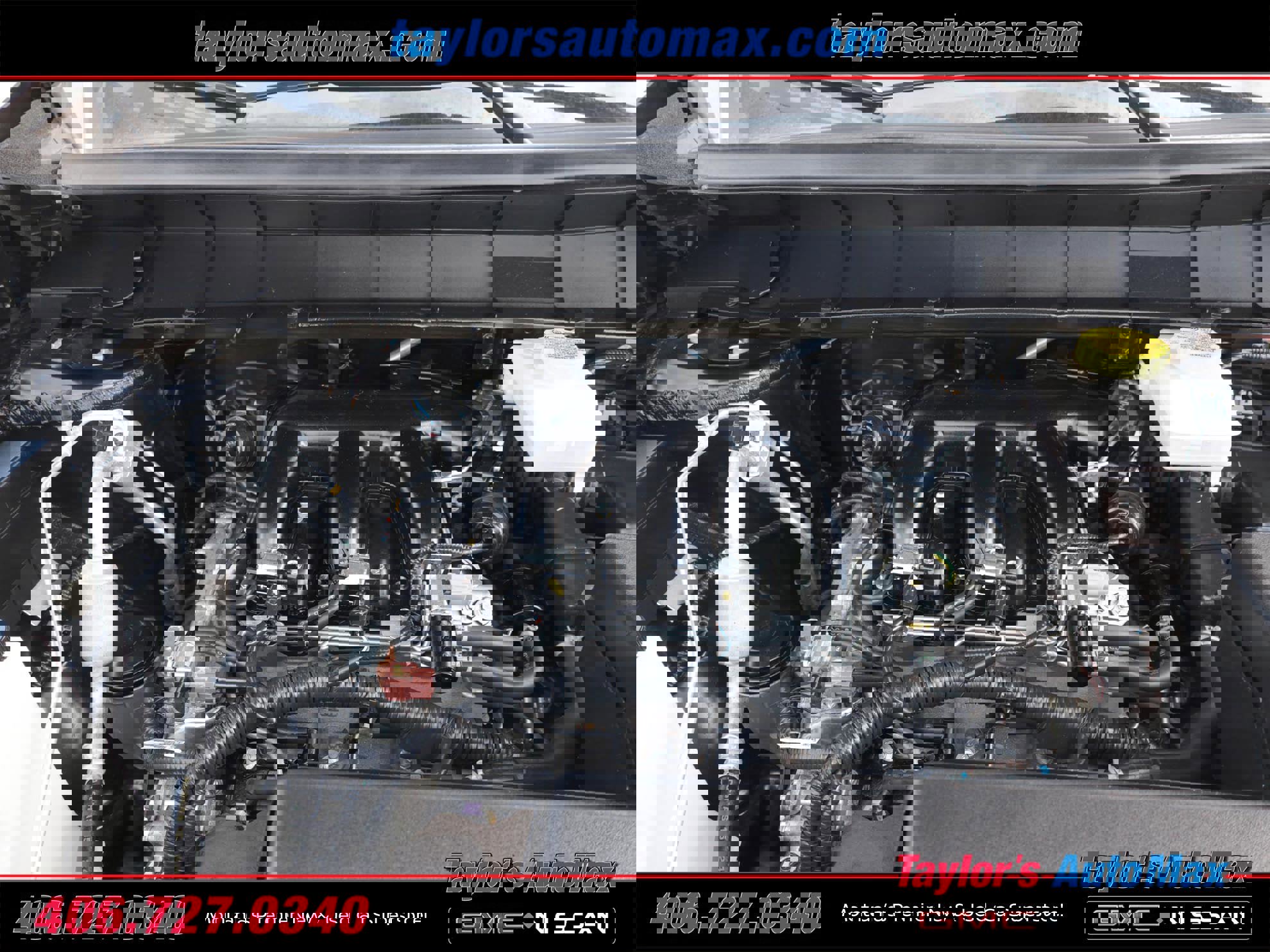 Used 2024 Nissan Pathfinder S image 33