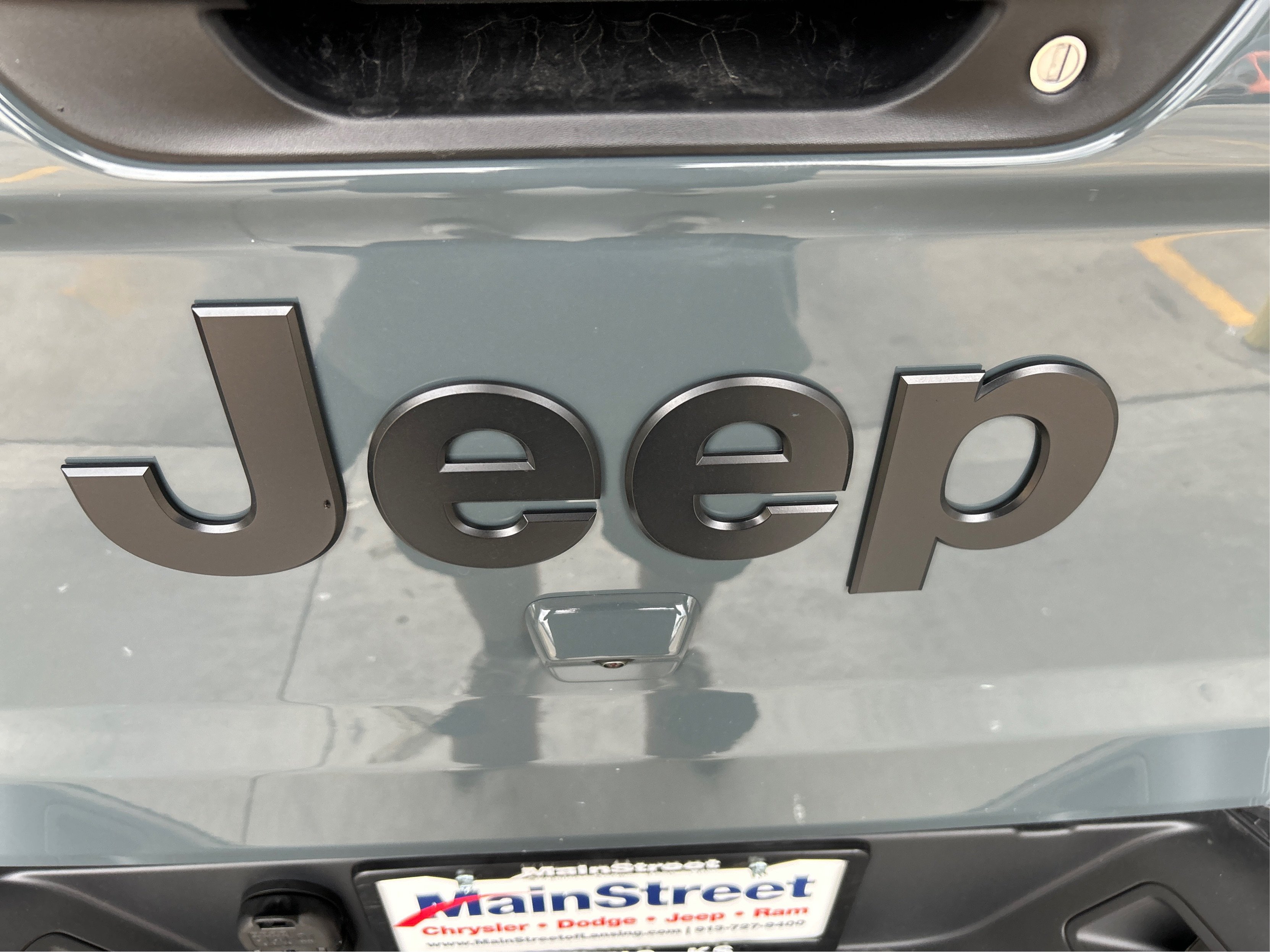 New 2026 Jeep Gladiator Sport AWD/4WD image 23