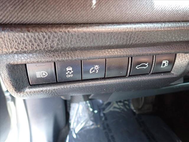 Used 2025 Toyota Camry LE FWD image 13