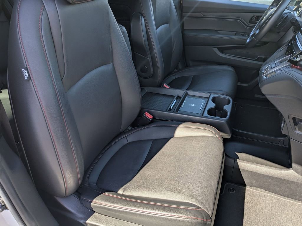 Used 2025 Honda Odyssey Sport-L image 33