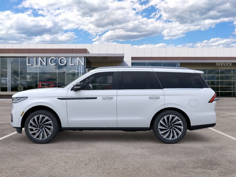 New 2026 Lincoln Navigator Black Label AWD/4WD image 4