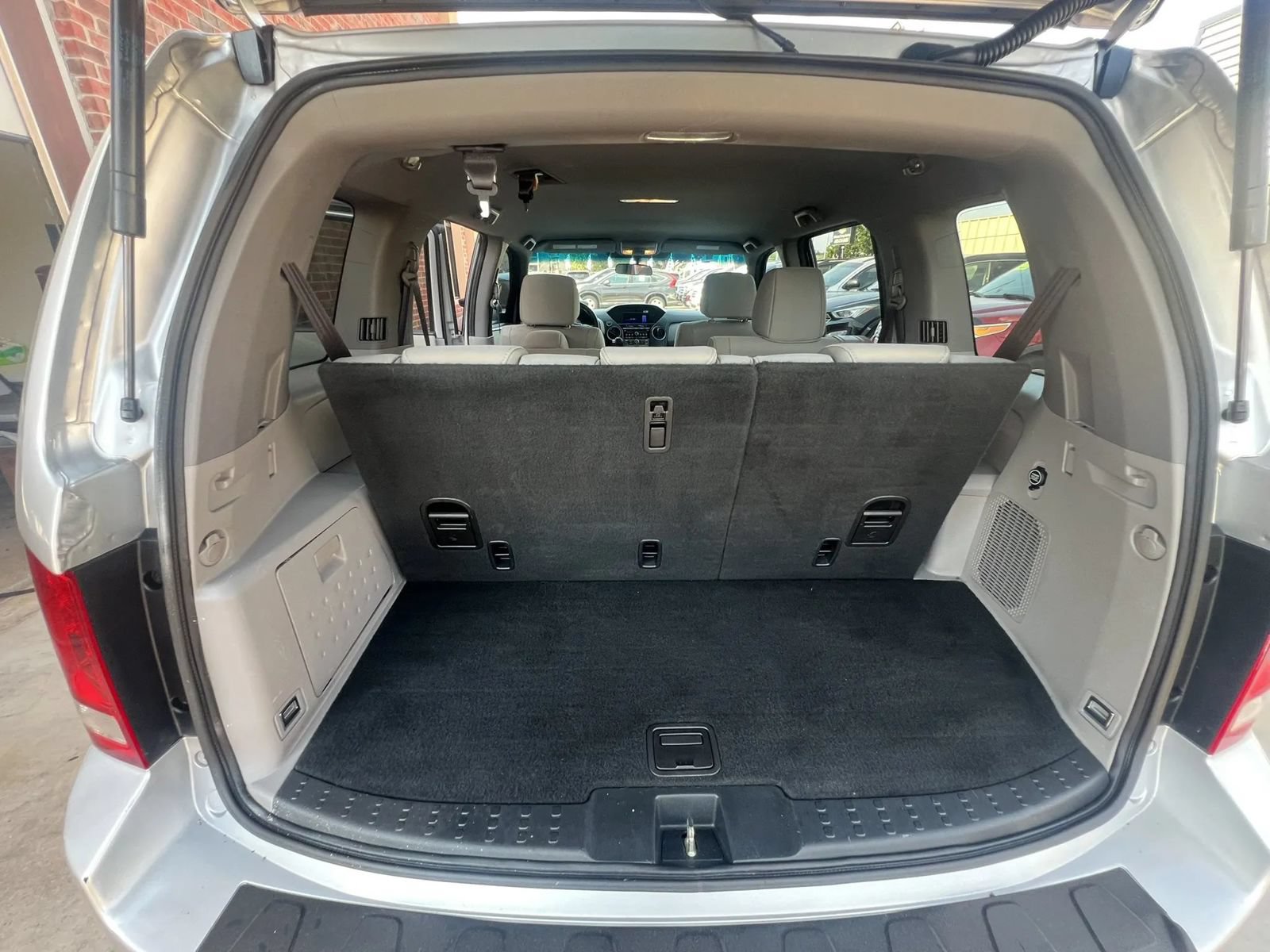 Used 2015 Honda Pilot LX image 30