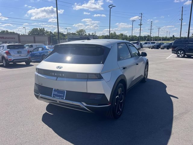 Certified 2024 Hyundai Ioniq 5 SEL RWD image 5