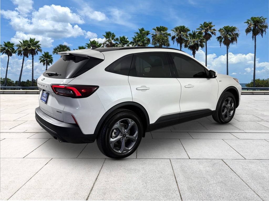 New 2025 Ford Escape ST-Line Select w/ Tech Pack #1 AWD/4WD image 8