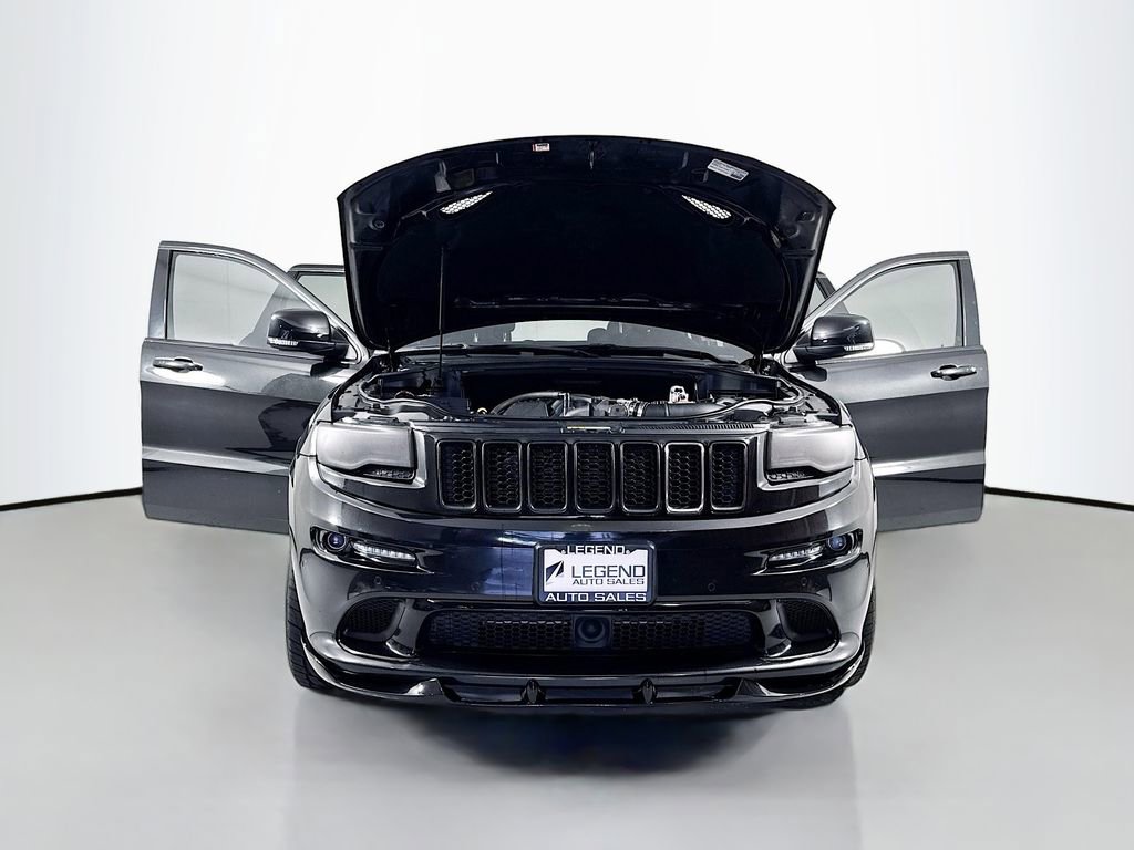 Used 2014 Jeep Grand Cherokee SRT8 w/ Luxury Group II AWD/4WD image 26