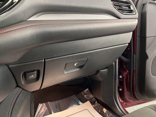 Used 2023 Dodge Durango GT RWD image 37