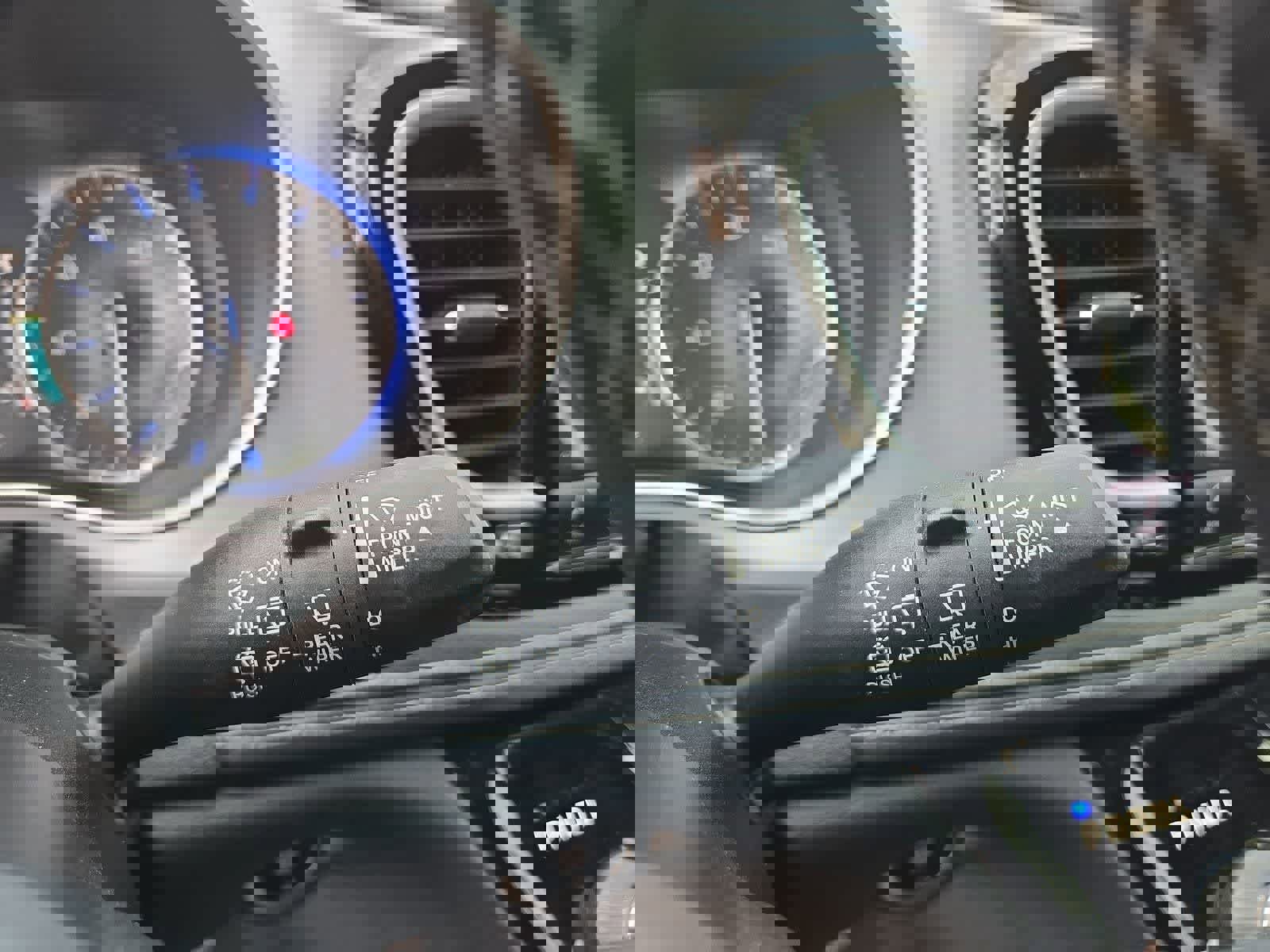 Used 2021 Chrysler Pacifica Touring w/ S Appearance Package image 23