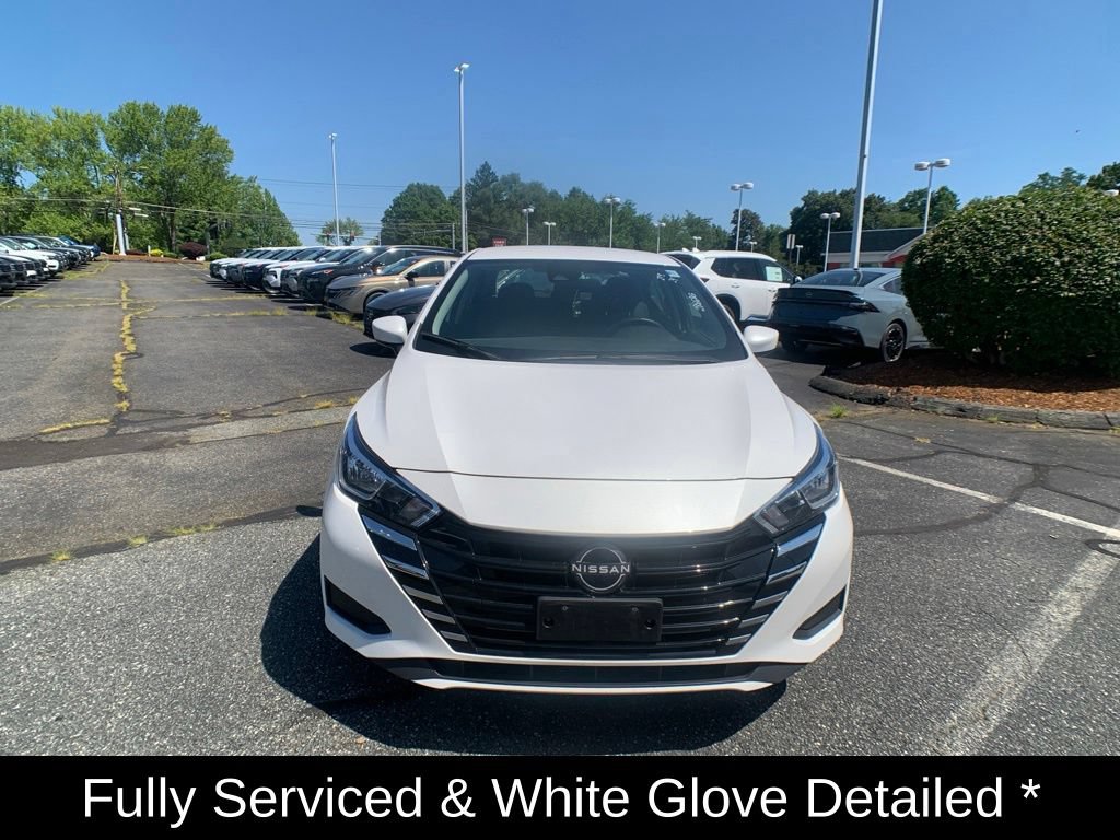 Used 2024 Nissan Versa SV w/ Trunk Package FWD image 9