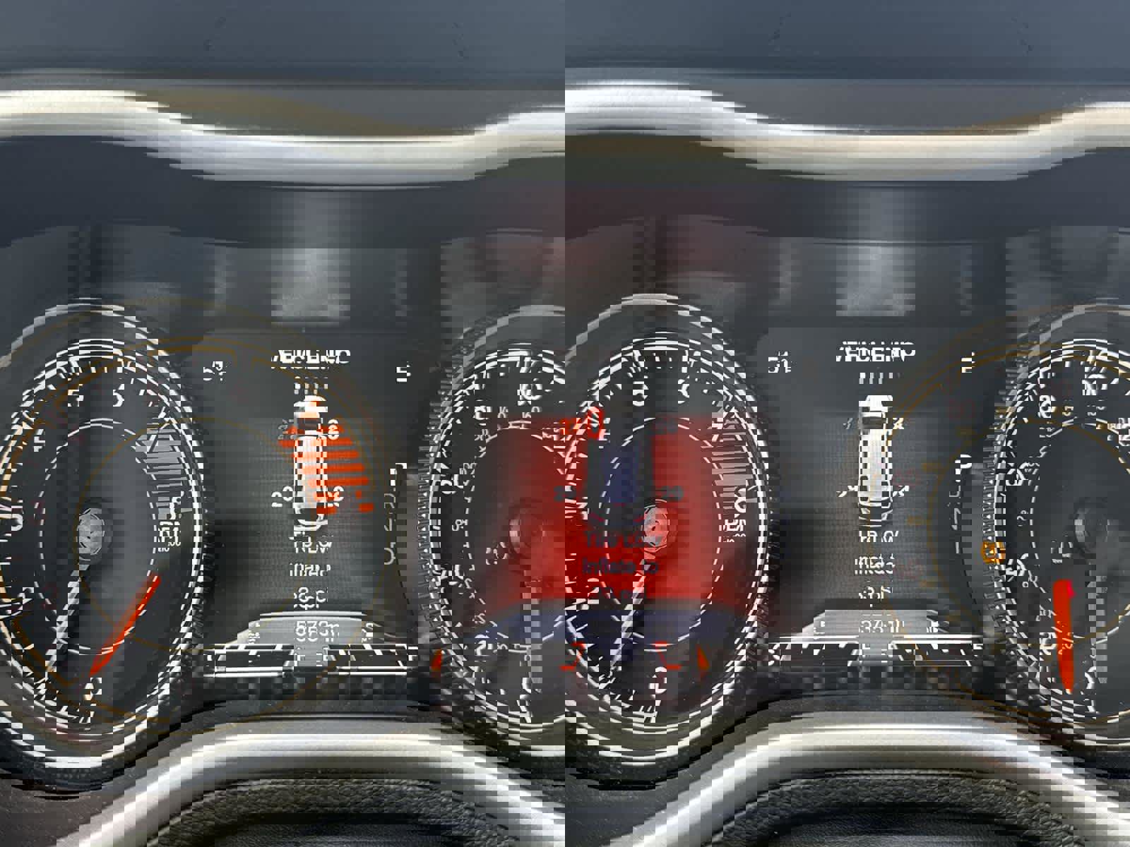 Used 2017 Jeep Cherokee Limited w/ Trailer Tow Group image 30