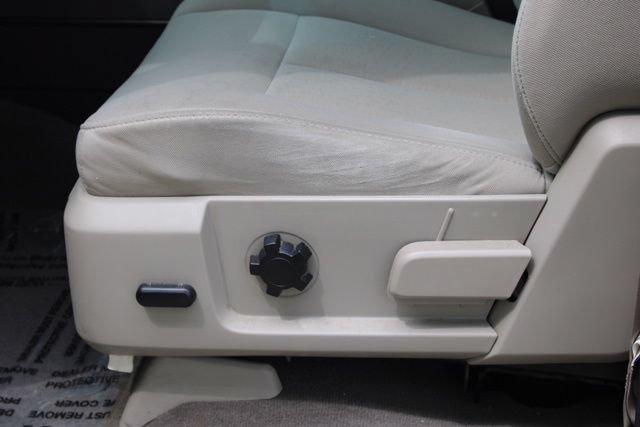 Used 2011 Ford Expedition XLT AWD/4WD image 16